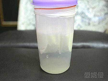 萃取乳清精華液中.jpg