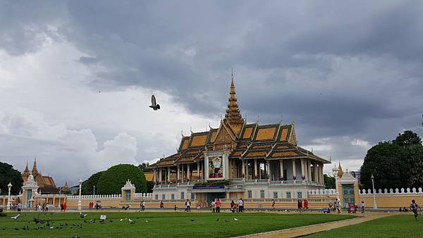 02柬埔寨皇宮