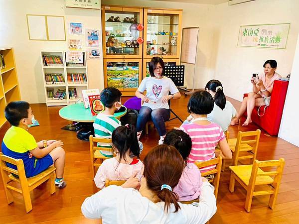 【說故事活動紀錄】《肚臍的洞洞》 【說故事活動紀錄】《肚臍的洞洞》