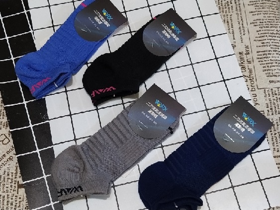 腳臭買什麼襪子【維昕WARX】二刀流氣流循環襪動襪~是異味剋星,為雙腳帶來最佳的呵護