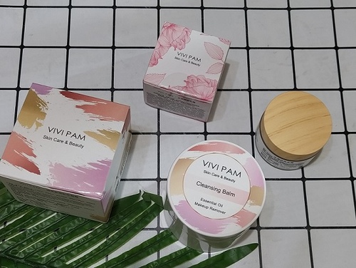 肌膚Q彈水潤的秘密【VIVI PAM】水潤舒芙乳霜+精萃輕感卸妝凝霜