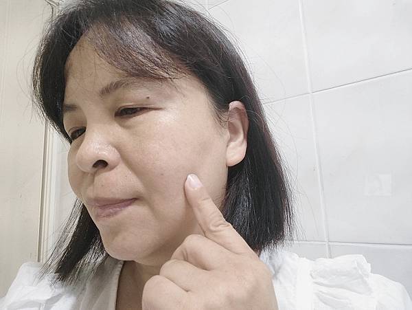 天然植萃MIT【Blueseeds】晨曦玫瑰煥顏保養系列,維 天然植萃MIT【Blueseeds】晨曦玫瑰煥顏保養系列,維