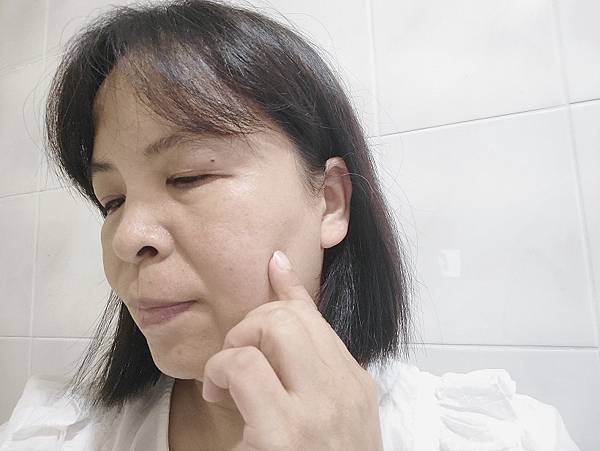 天然植萃MIT【Blueseeds】晨曦玫瑰煥顏保養系列,維 天然植萃MIT【Blueseeds】晨曦玫瑰煥顏保養系列,維