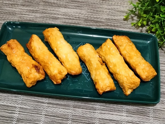 【冷凍食品推薦】下班秒上桌的即食料理！香酥爆汁的冷凍蝦捲開箱