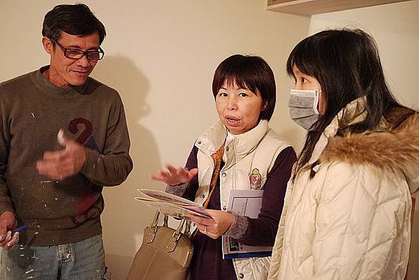 3/7討論油漆顏色中.....