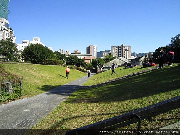 信義公民會館-四四南村