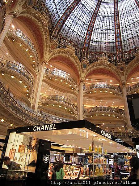 拉法葉百貨公司- Galerie Lafayette 拉法葉百貨公司- Galerie Lafayette