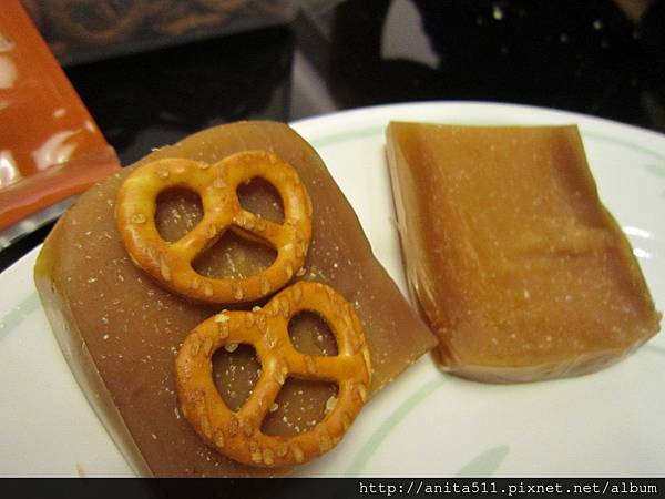 年糕加pretzel蝴蝶餅 年糕加pretzel蝴蝶餅