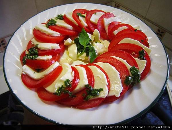 番茄莫札瑞拉起司冷盤 番茄莫札瑞拉起司冷盤