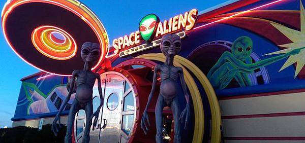 Aliens' Restaurant