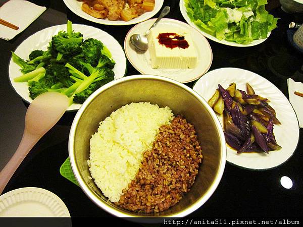 黑白飯 黑白飯