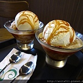 星巴克 阿法奇朵 (Affogato)