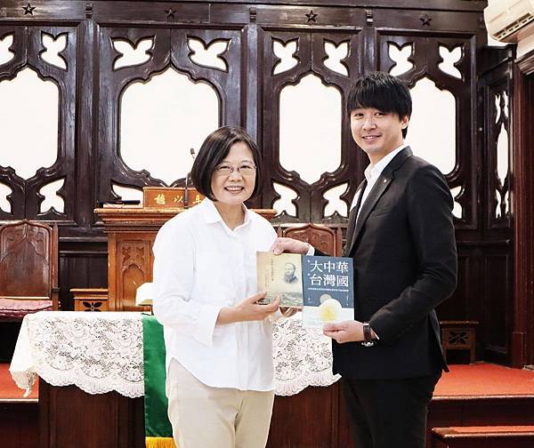 八角塔男聲合唱團 八角塔男聲合唱團