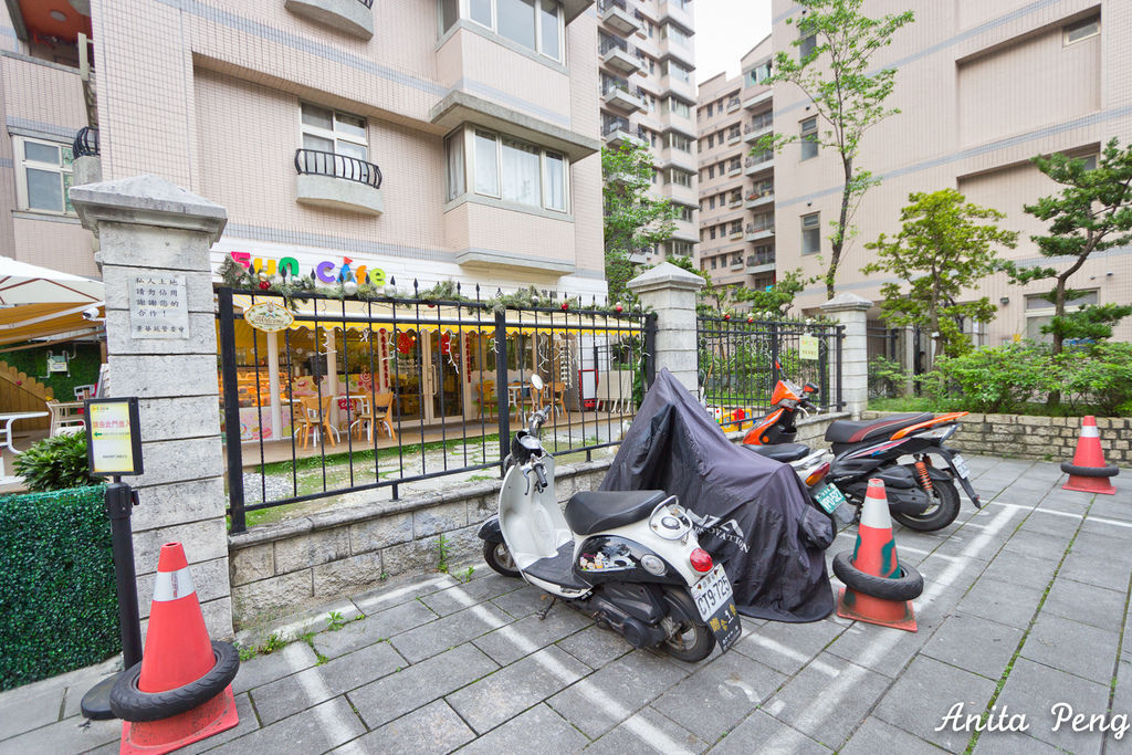 IMG_9665.jpg IMG_9665.jpg