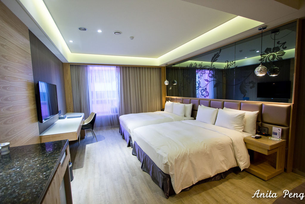 IMG_3302.jpg IMG_3302.jpg