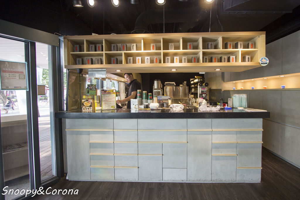 IMG_2845-92.jpg IMG_2845-92.jpg