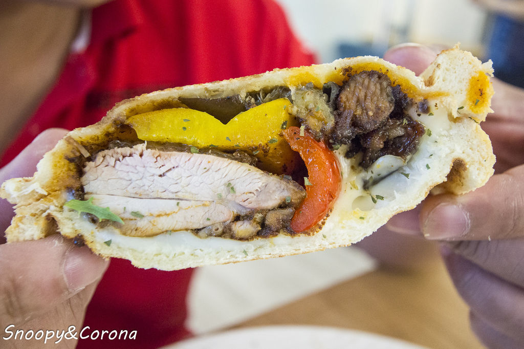 IMG_3946-22.jpg IMG_3946-22.jpg