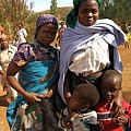 非洲婦人與孩子