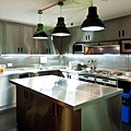 clink261-selfcatering-kitchen