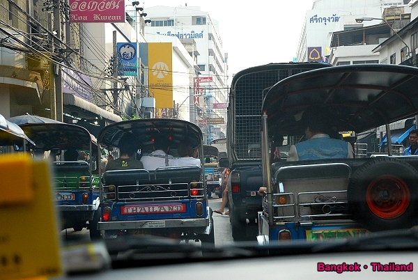 曼谷交通, 計程車, 嘟嘟車