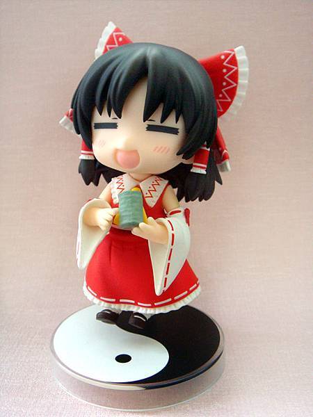 Reimu_12.JPG