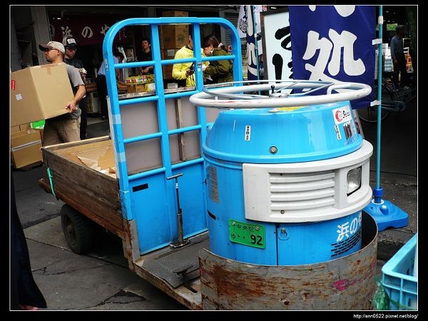 築地市場特有交通車~有車牌呢