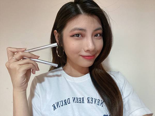 女人知己試用大隊,口碑行銷,部落客行銷,K-Palette 完美持久 專業版眼線液,K-Palette,四色,來自日本,防水,防汗,持久,防油脂,高顯色度,添加補濕成分,呵護眼周皮膚,耐久度,毛筆細軟,屈臣氏販售