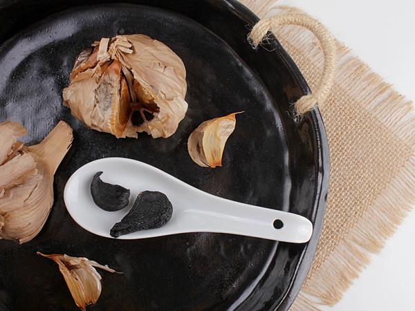 探索黑蒜的神奇之謎：風靡美食界的黑色寶石