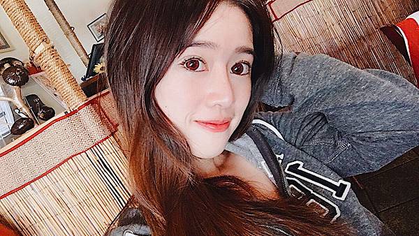 不滿意你的期貨手續費、選擇權手續費嗎?康和期貨凡妮莎