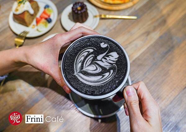 Frini Café｜台中西屯必訪 好評4.9顆星 文青咖啡