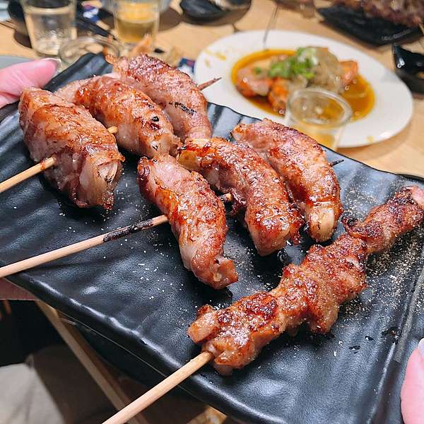 簡單燒烤與調味 吃到海鮮的新鮮滋味 南港新興居酒屋 台北市南港區 南港展覽館站 三葉千座 安安過生活 痞客邦
