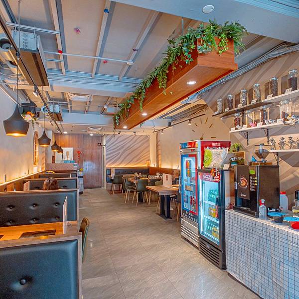 台北 中山區 撈啥鍋物 麻辣鴛鴦鍋 1.jpeg