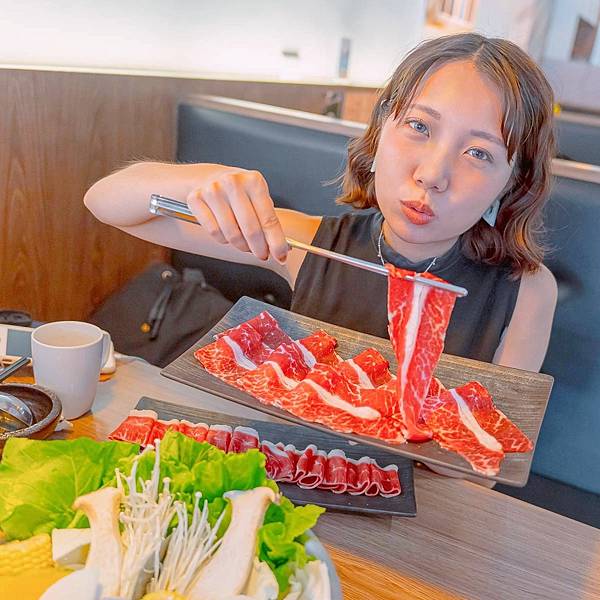 台北 中山區 撈啥鍋物 麻辣鴛鴦鍋 16.jpeg