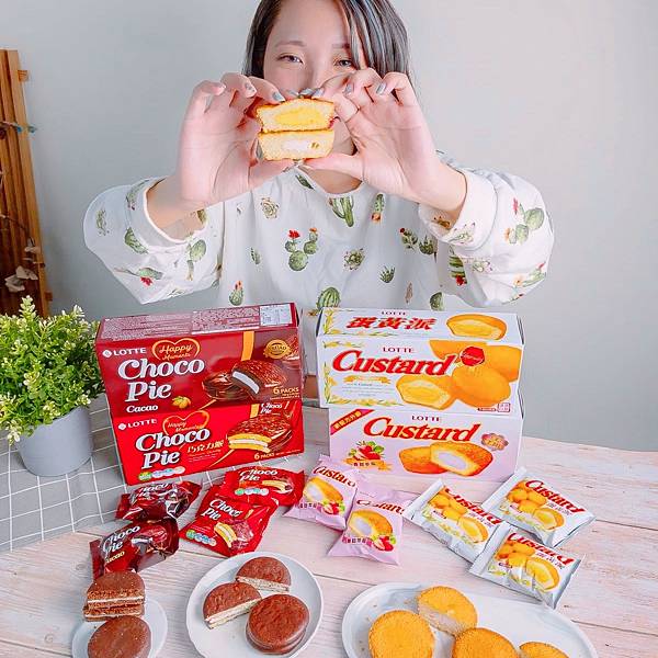 超商美食 LOTTE 蛋黃派 巧克力派 1.jpeg 超商美食 LOTTE 蛋黃派 巧克力派 1.jpeg