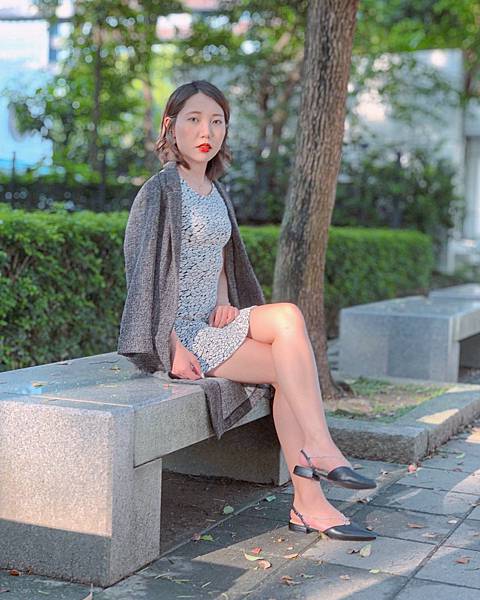 穿搭配件 MELROSE美樂斯 黑色低跟尖頭鞋 1.jpeg 穿搭配件 MELROSE美樂斯 黑色低跟尖頭鞋 1.jpeg