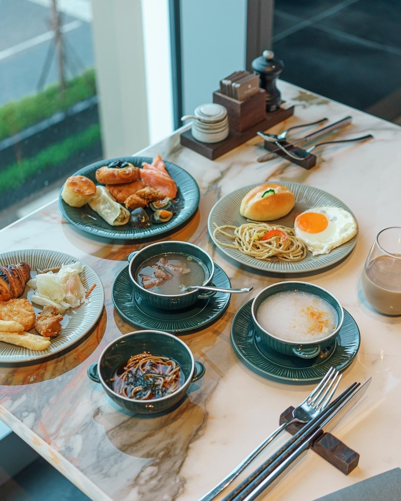 台北 南港區 台北漢來大飯店 buffet 無邊際泳池 7.jpg