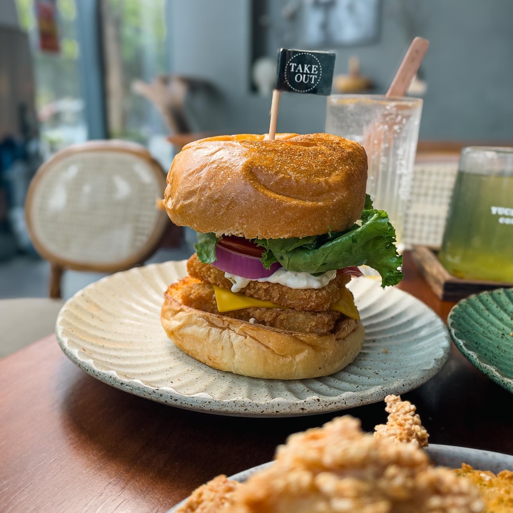台北 內湖區 Takeout burger%26;cafe 漢堡 早午餐 貓咪 4.jpg
