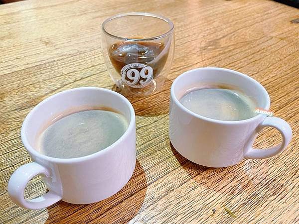 i99 COFFEE 景美店 只要99元飲料冰淇淋吃到飽 不