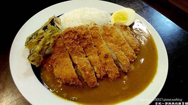 咖哩豬排飯.jpg 咖哩豬排飯.jpg