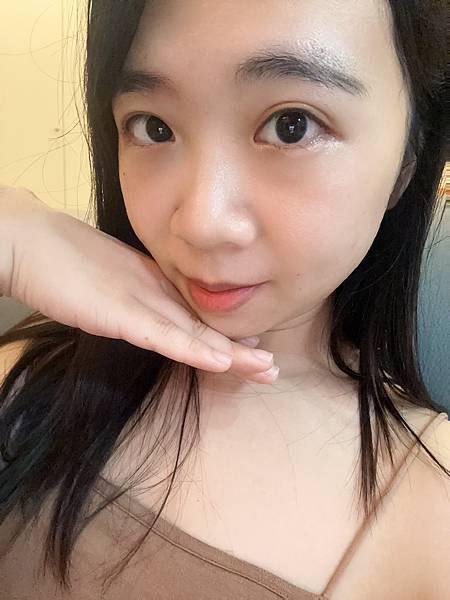[體驗]DELILAH／水潤精華修護面膜／醫美級保養／玻尿酸