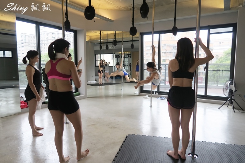 台中core yoga 鋼管舞蹈 36.JPG