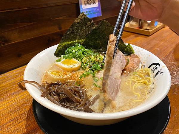 【食記】台北美食 ▏士林大北店【道樂拉麵】台灣拉麵的傳奇