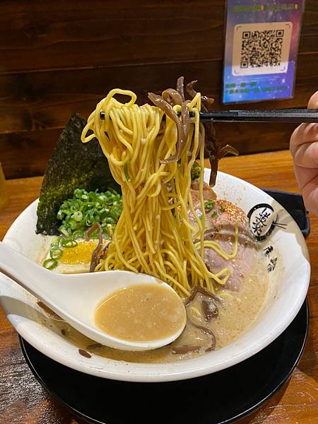 【食記】台北美食 ▏士林大北店【道樂拉麵】台灣拉麵的傳奇