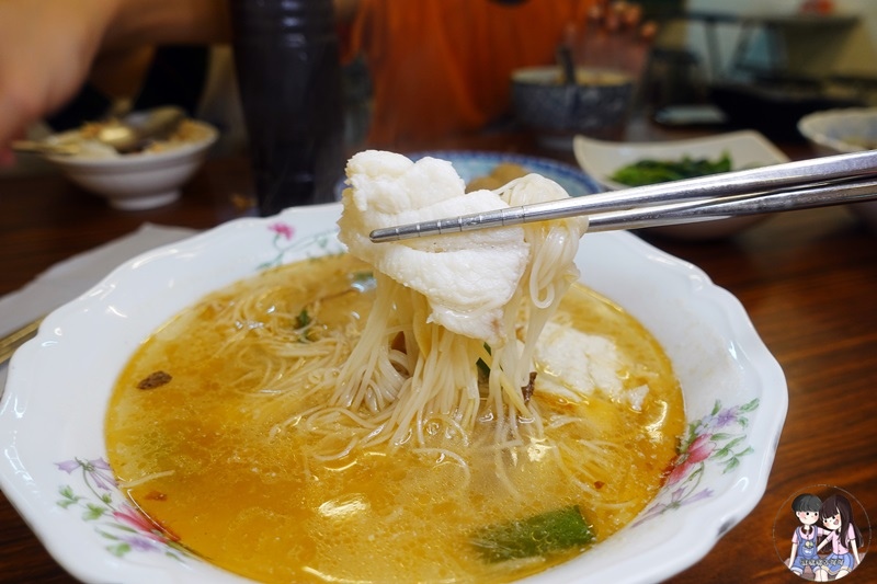 台南新營美食--  漁董鮮魚湯食堂  生猛海鮮 新鮮魚肉 美