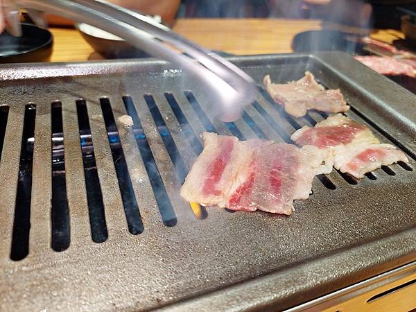 台南新營美食  花燒肉-【個人燒肉】新營店 湯品、飲料、小菜