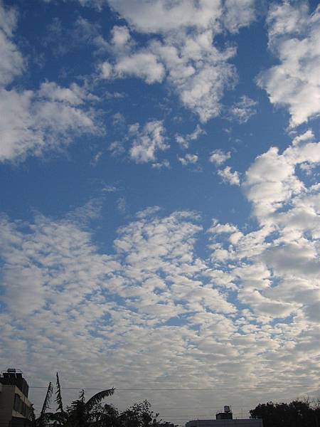 961216秀水家中天空 (2).JPG