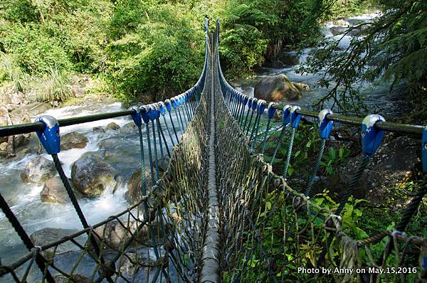 宜蘭松羅步道 松羅溪 藍色吊橋