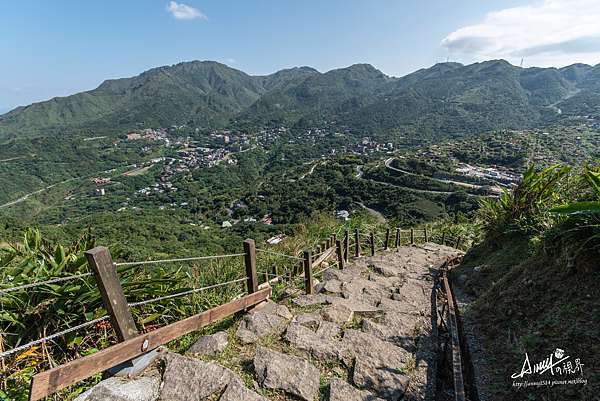 完全曝曬 階梯的基隆山 雞籠山 步道 貓頭鷹的心視界 痞客邦