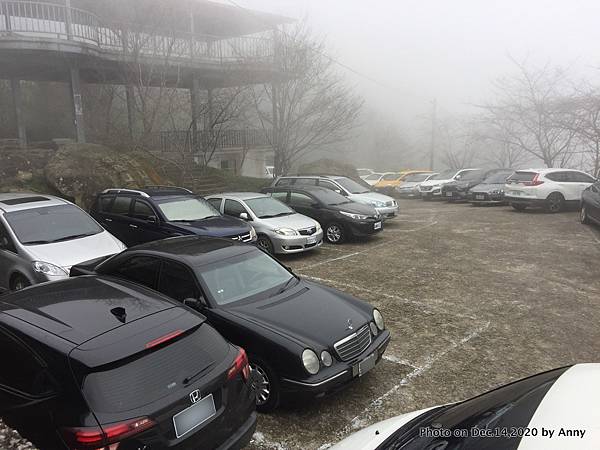 馬那邦山珠湖登山口私人停車場步道11