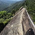 五寮尖步道 峭壁雄峰72